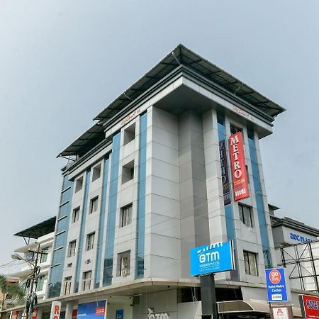 メトロ コーチン ザ ビジネス ホテル Kochi エクステリア 写真